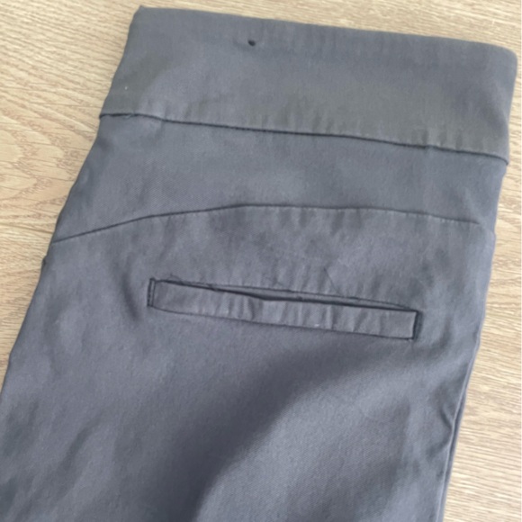 RW & Co Dress Pants in grey - Picture 4 of 4